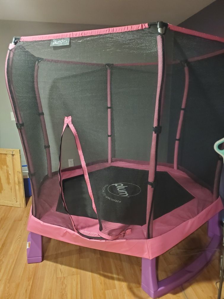 7ft Trampoline
