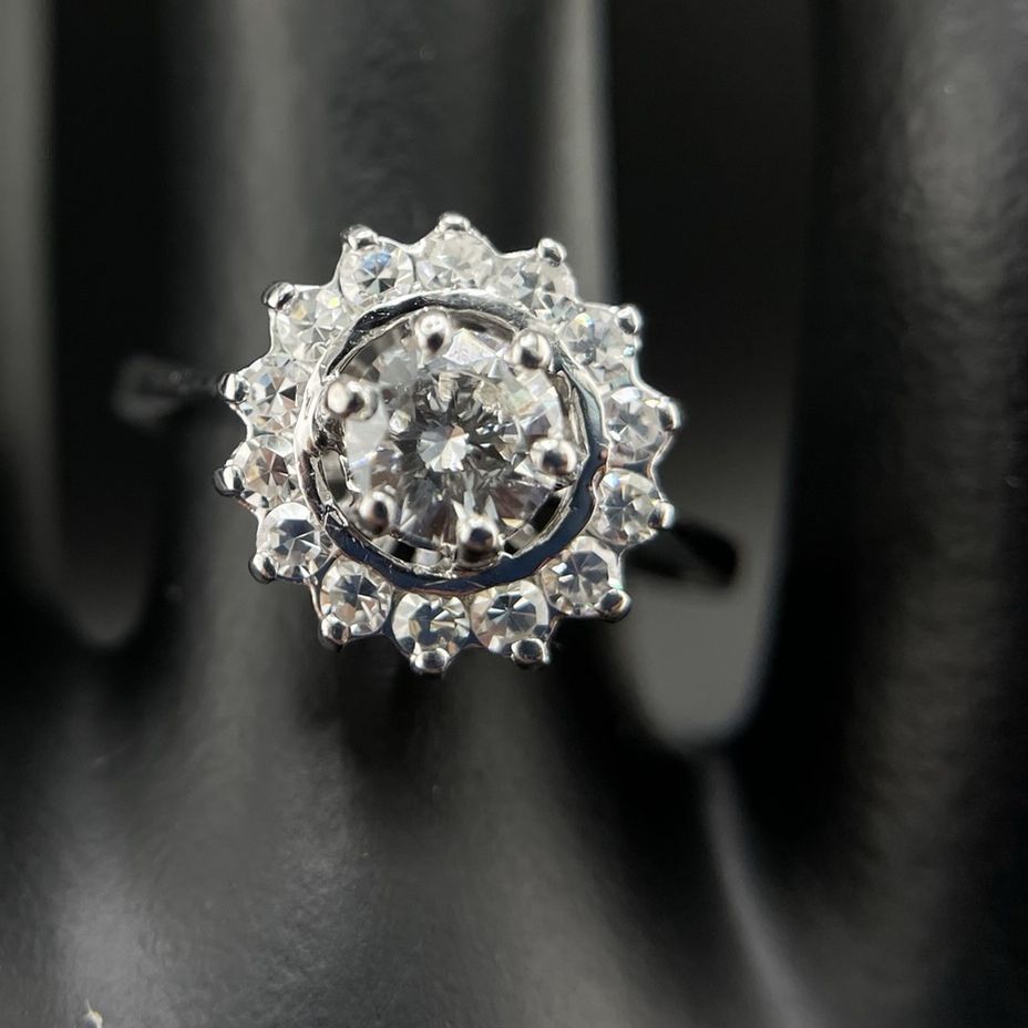 14K White Gold Flower Style Natural Diamond Ring 