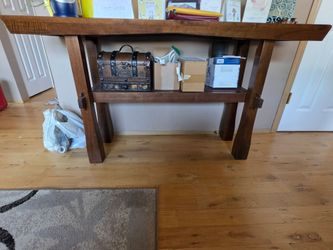 FREE Rustic Console Table Set – 3 Pieces!