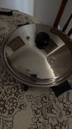 Stainless Steel Saladmaster Electric Skillet with Lid