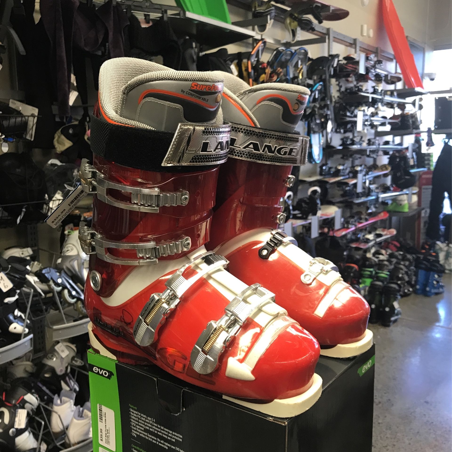 Lange Fluid 120 Pininfarina (Ferrari, et al) Ski Boots, Mondo 27 Men's 9