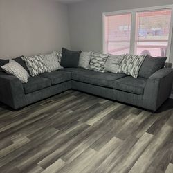 Sectional couch