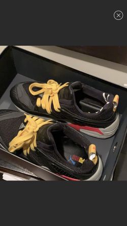 Puma and ALife Collaboration “Blaze of Glory’s” Men’s Size 8 In OG Box. Comes with extra laces and a mini dust bag!