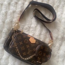 Lv Purse 