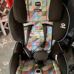 Britax Boulevard ClickTight Convertible Car Seat
