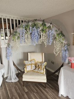 Round Wood Arc For Weddings Or Parties