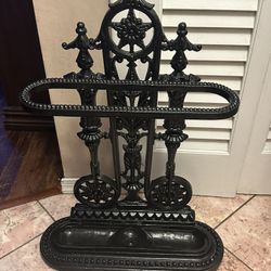 Pre-owned Cast Iron Umbrella Stand Rack With Drip Tray