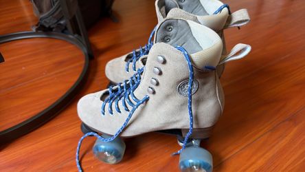 BTFL Tony pro roller shoe size 9