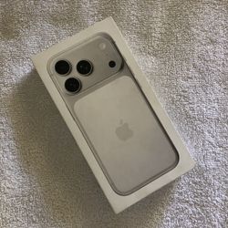 Apple iPhone 17 Pro Silver Unlocked New Sealed I Can Meet Today Or Deliver 