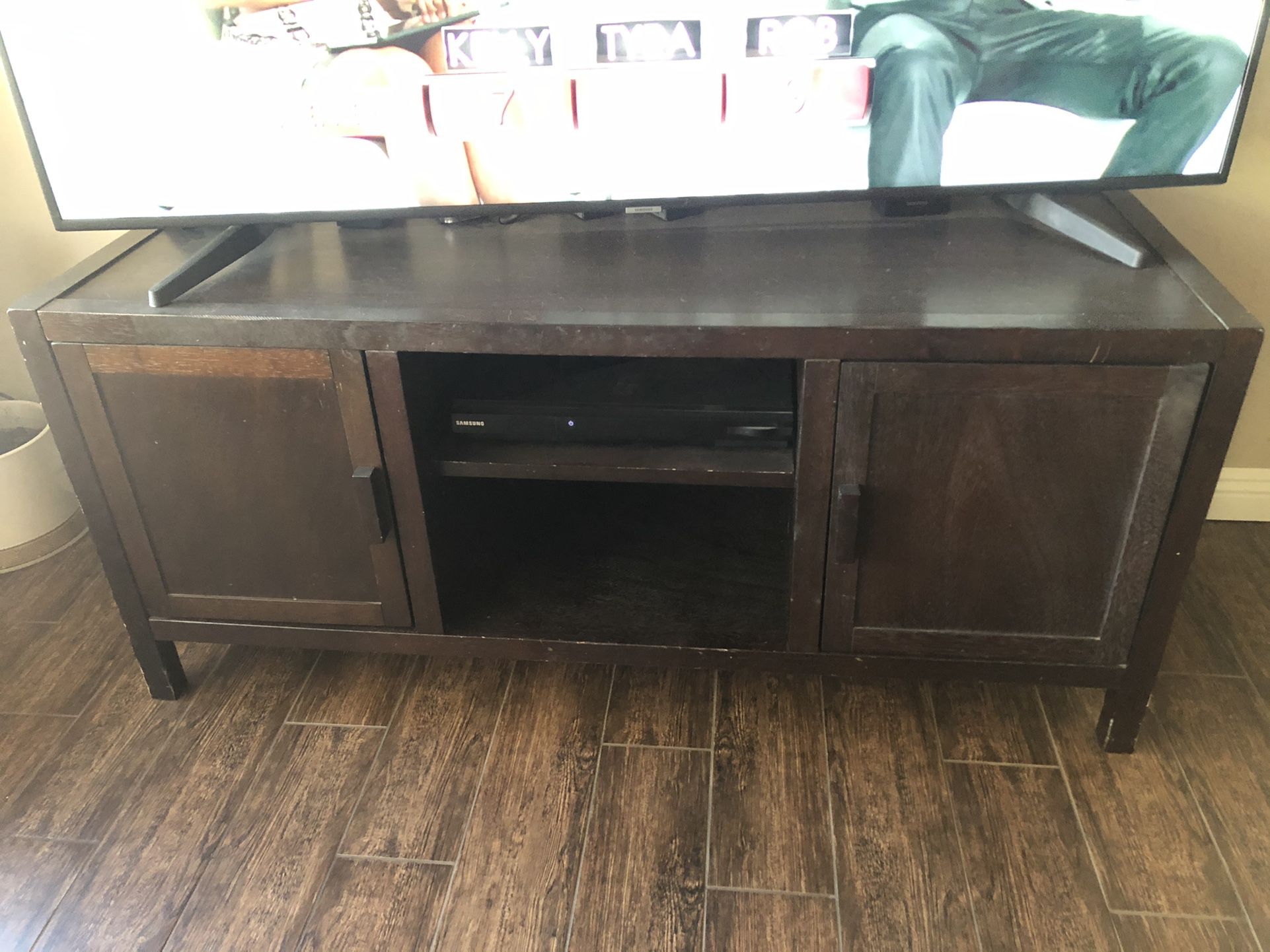 Word Market Media Cabinet And Coffee Table
