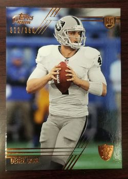 RAIDERS DEREK CARR ROOKIE FOOTBALL CARD 
