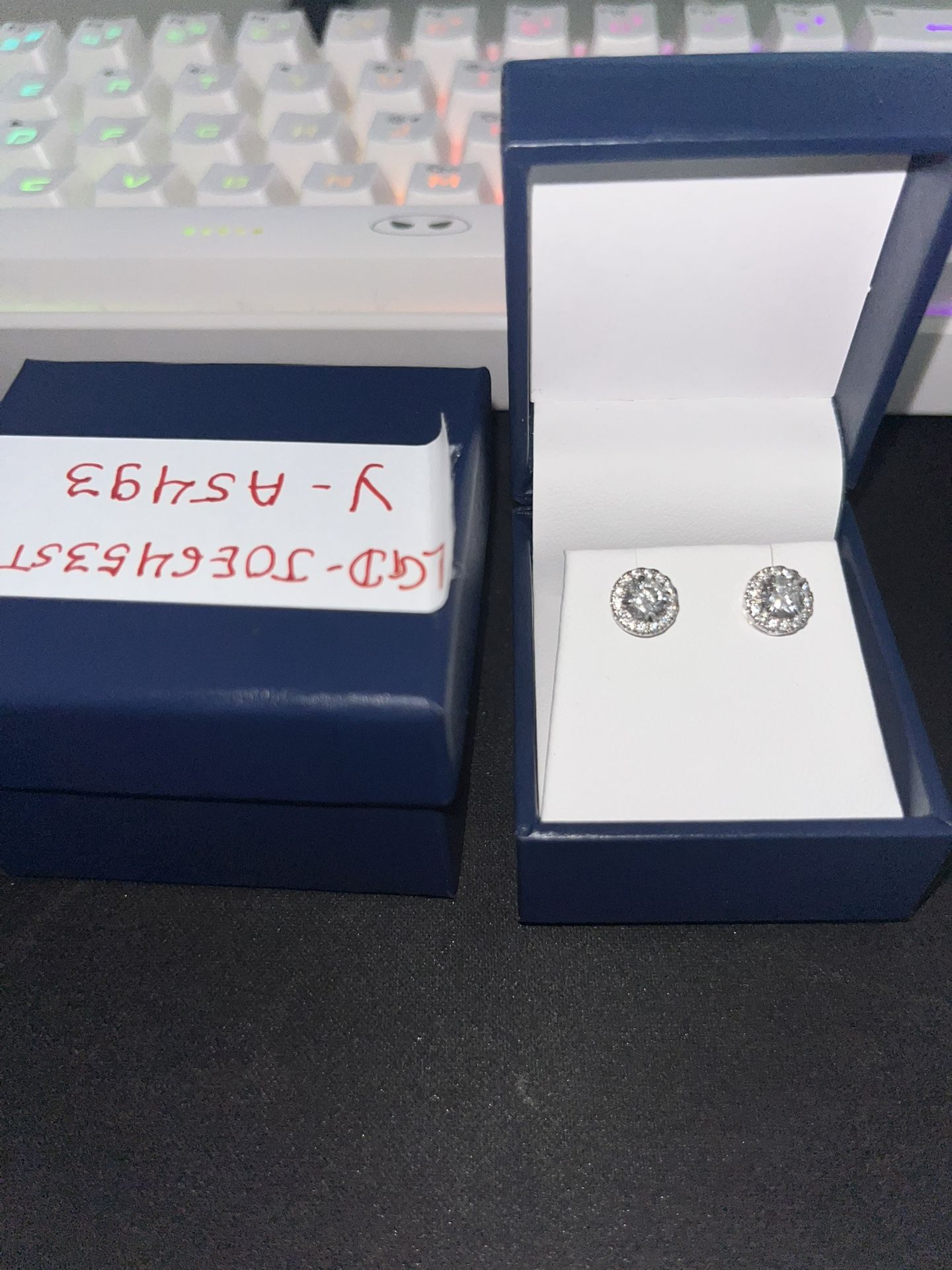 14KT white gold 1.00 carat lab grown diamond stud earrings (REAL DEAL)