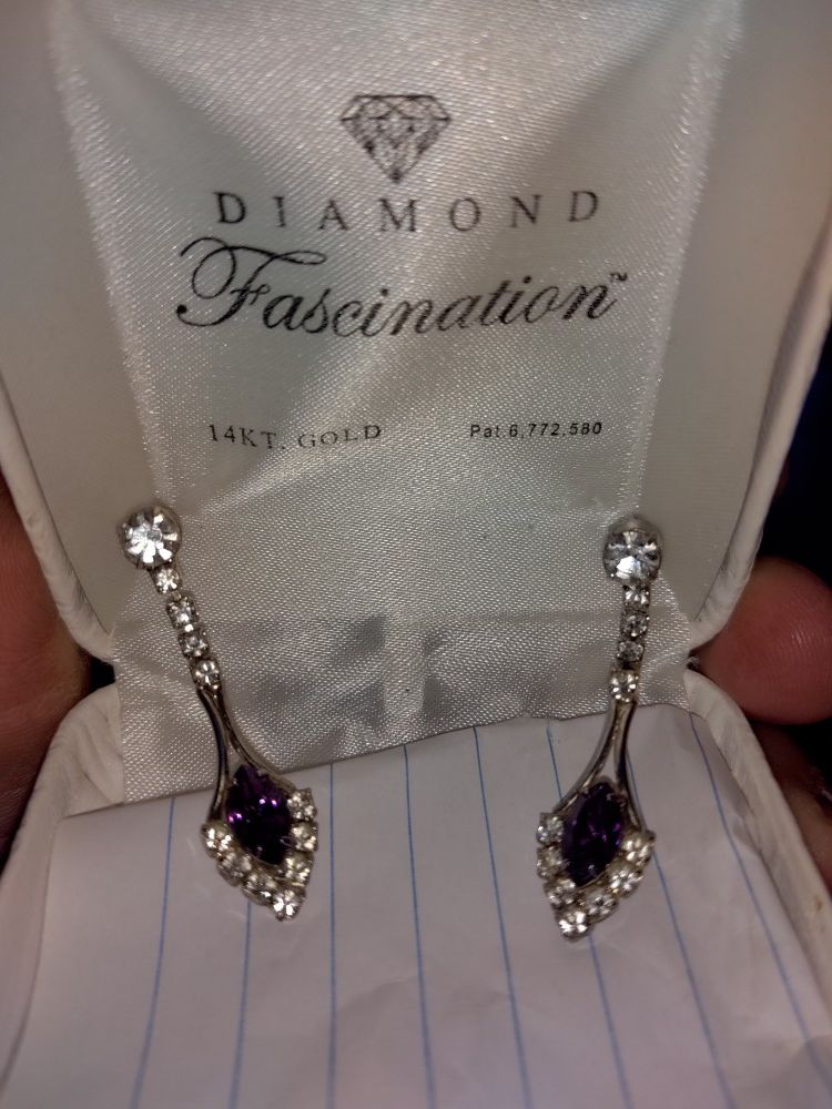 Diamond Fascination 14kt gold earrings