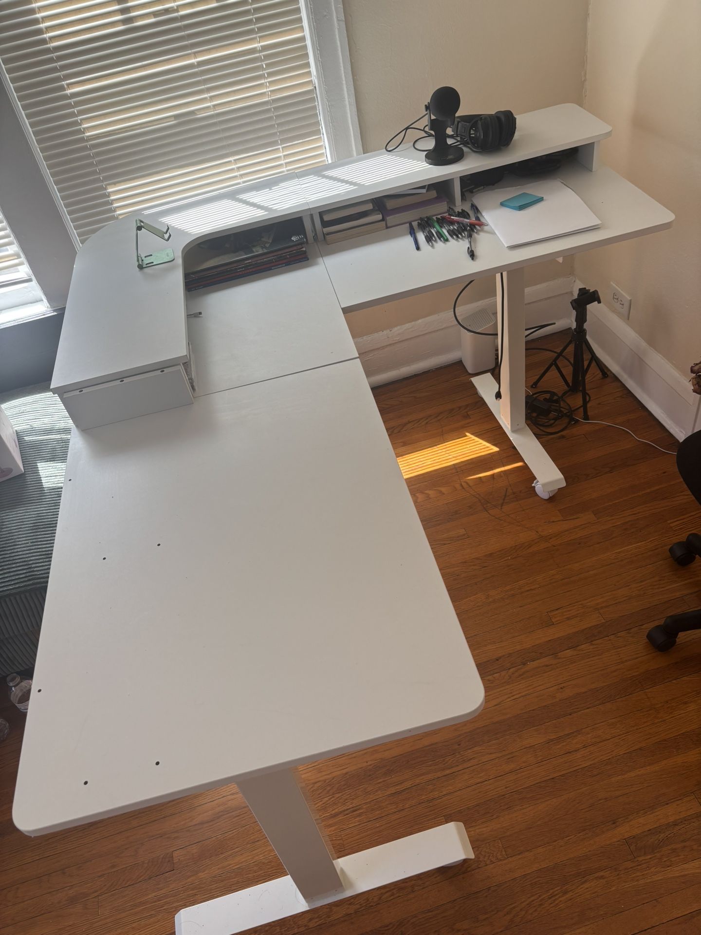 White L Shaped Desk 63" x 55.2"