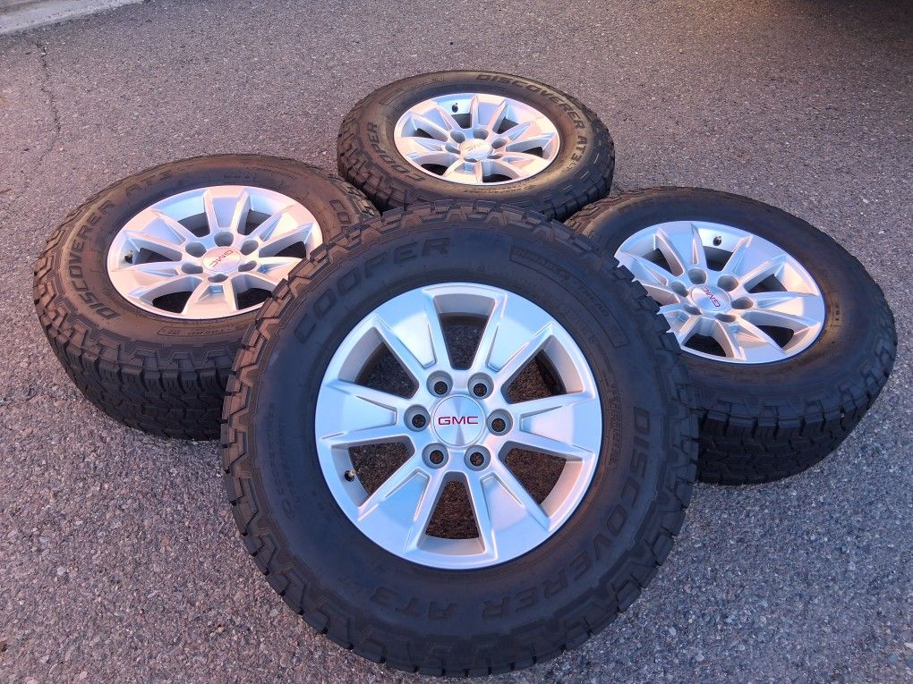 2024 OEM ORIGINAL TAKEOFFS GMC SIERRA 17 INCH TIRES COOPER DISCOVERER AT3 99 % DOT 5123 $ 995