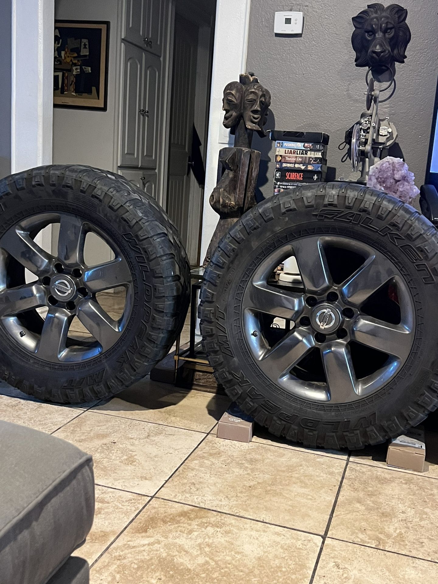 20" Nissan Titan Factory Midnight Pro SV Dark Hyper Silver OEM Wheels Rims Set Tires 35x12.50r20lt