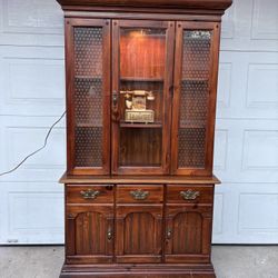 Vintage Cottage Core Honey Pine Display Hutch Cabinet •FREE DELIVERY•