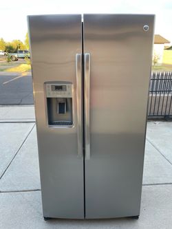 Refrigerator GE Stainless Steel Counter Depth 36wide 69high 30depth