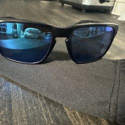 Holbrook Oakley Sunglasses