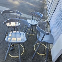 Bar Stools 