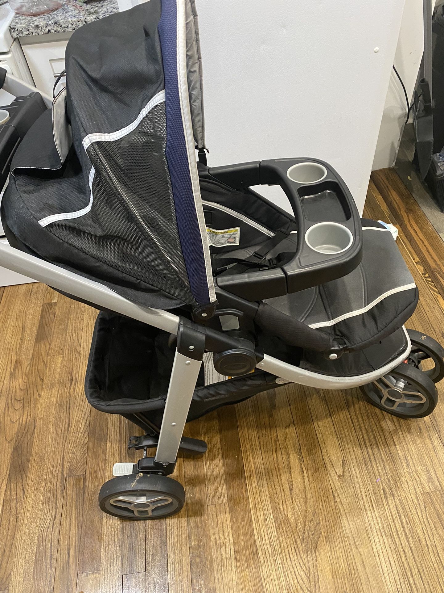 Graco Stroller, Car Seat & Base