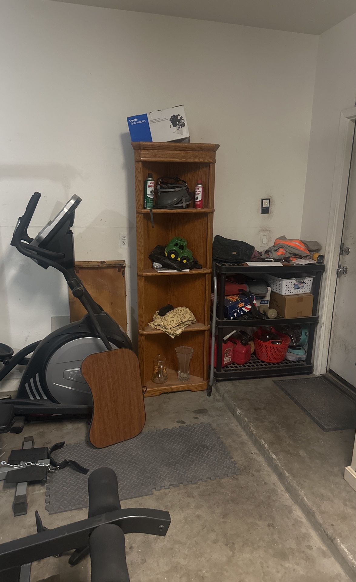 Brown Corner Shelf (tall)