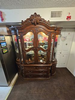 China Cabinet 