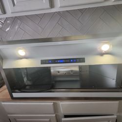 Range Hood 