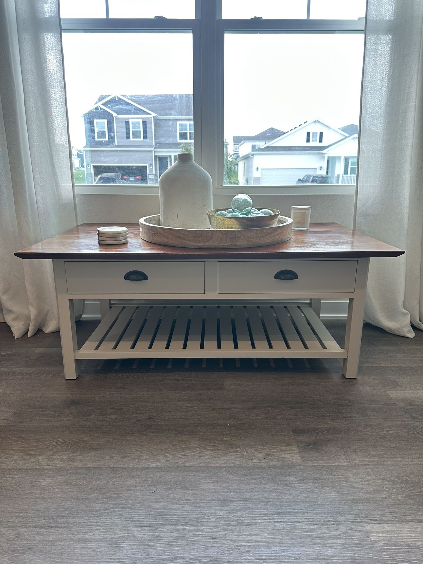 Boutique Farmhouse Coffee Table – Solid Wood Top & Storage Drawers