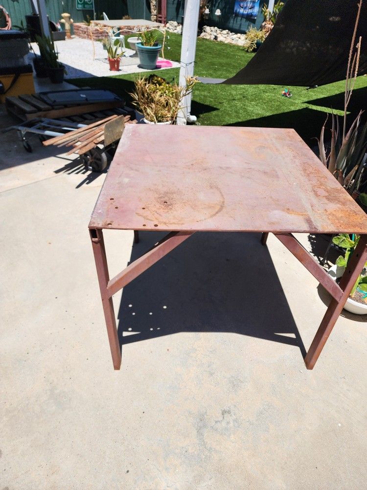 Metal Welding Table 36 X 29 X 30