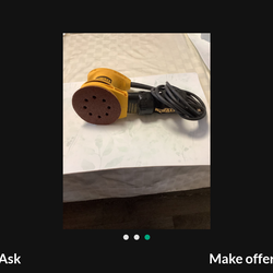 DeWalt Sander like new 50