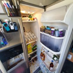 Kenmore Fridge - garage