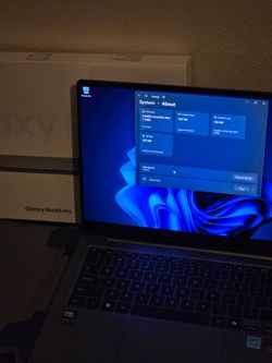 14" Samsung Galaxy Book 5 Pro AMOLED 120hz 32GB RAM/1TB SSD Laptop