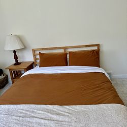 Queen Size Mattress With Frame/Headboard.  Great For Guest Room.