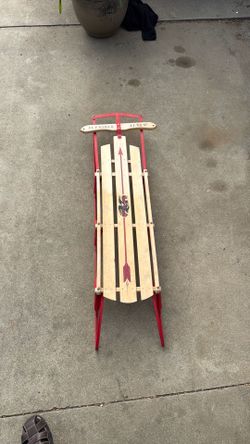Flexible flyer sled