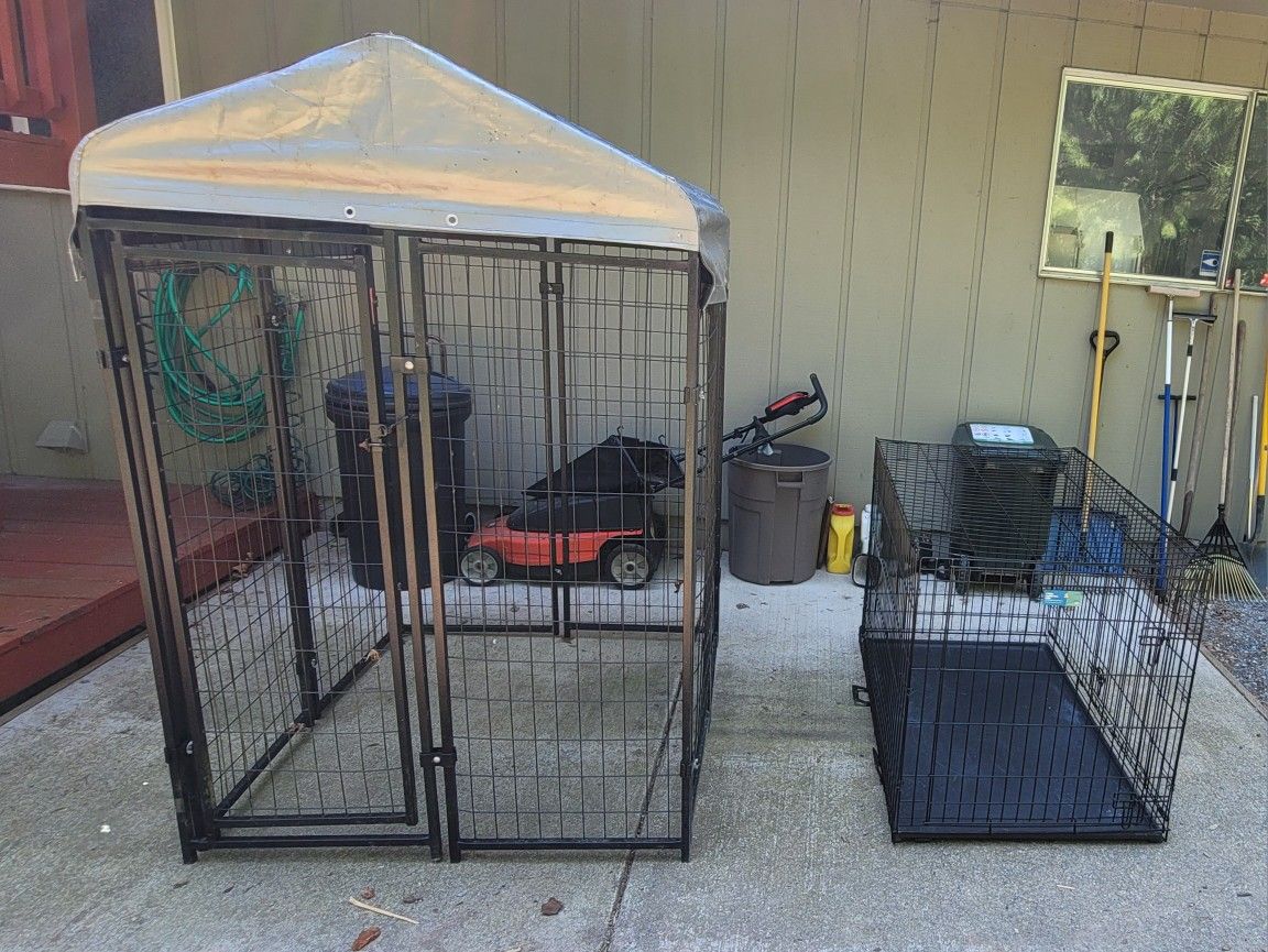 PENDING PICKUP ~ Dog kennel & crate