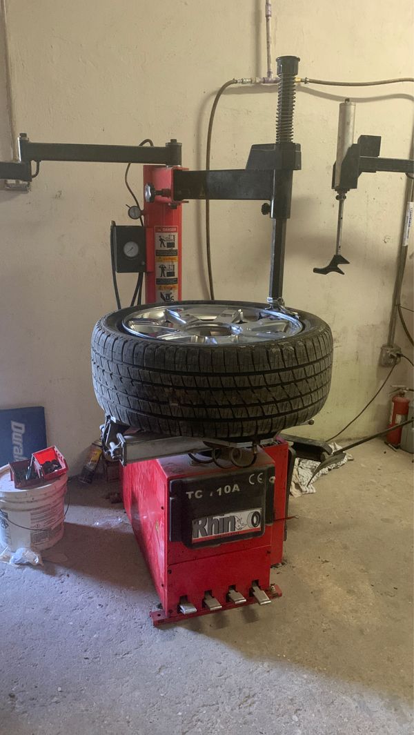 2 TIRE MACHINES FOR SALE for Sale in Houston, TX OfferUp