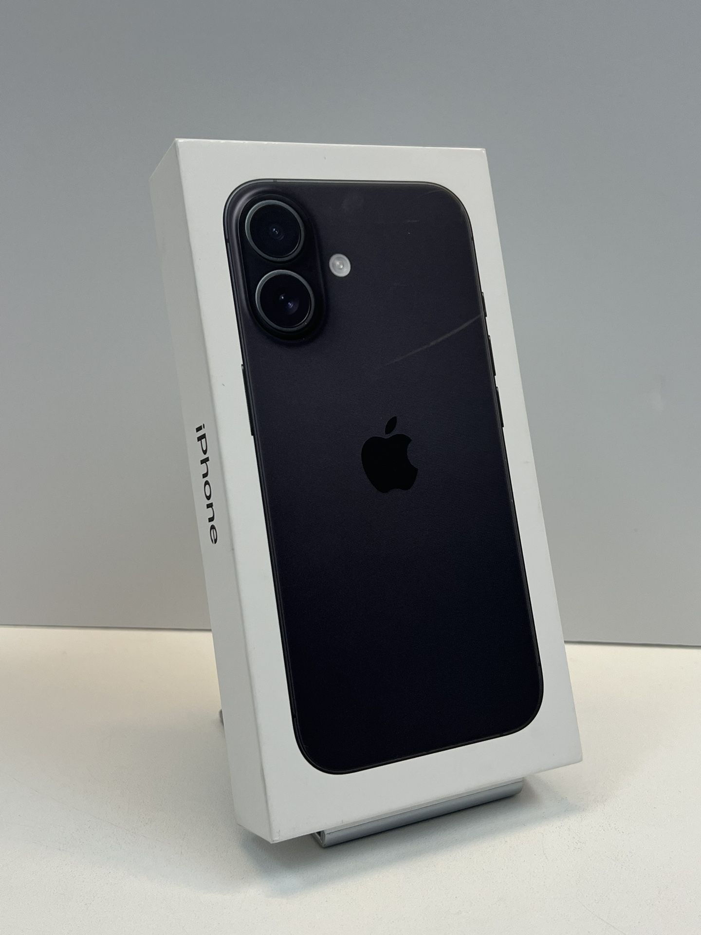 Apple Iphone 16 256gb. ( UNLOCKED )
