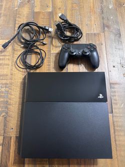 Sony PlayStation 4 PS4 Console w/ Controller, HDMI & Power Cable