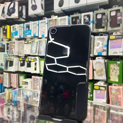 📱 iPhone XR - 64GB