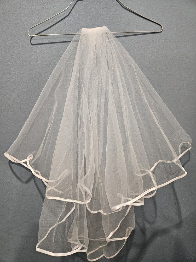 White veil