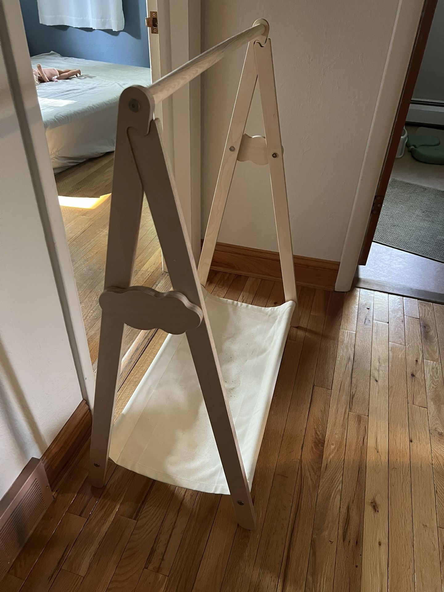 Toddler Clothing Rack