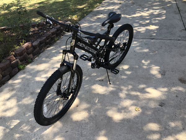 Mongoose blackcomb 26â mountain bike 24speed full suspension for Sale in Harrisburg, NC - OfferUp