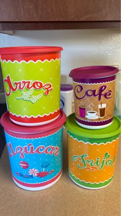 Tupperware containers