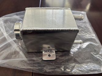 GTO G8 Power Steering Reservoir Tank Polished