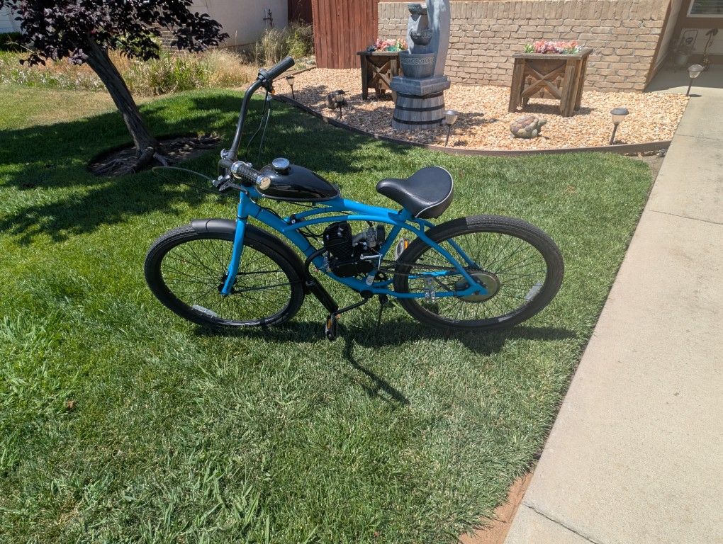 26-In Huffy Beach Cruiser 80cc Motorbike