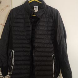 Asics Puffer Jacket Size Womens M/Large