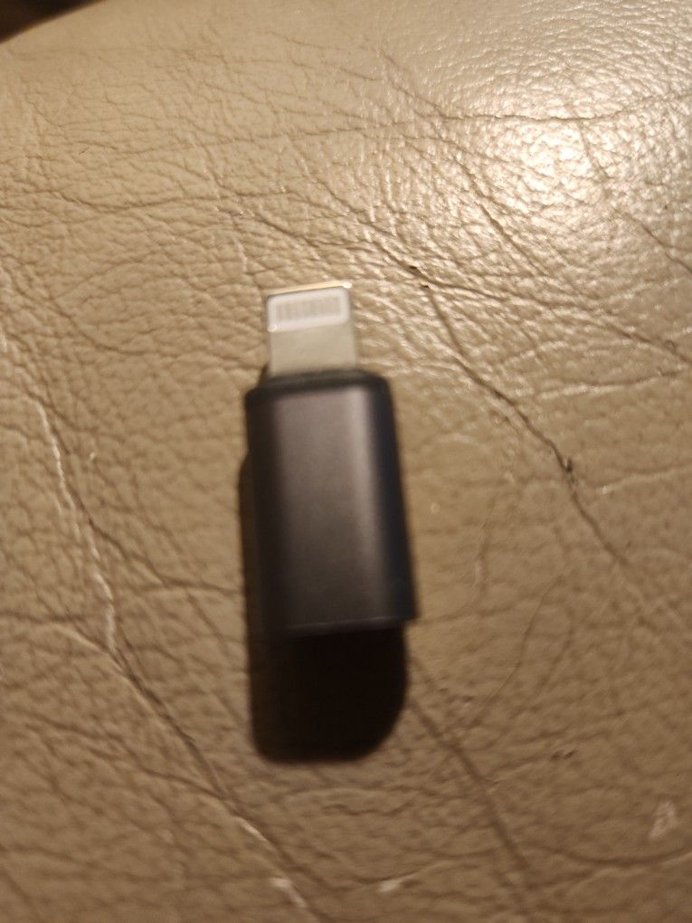 C To IPhone Adapter.