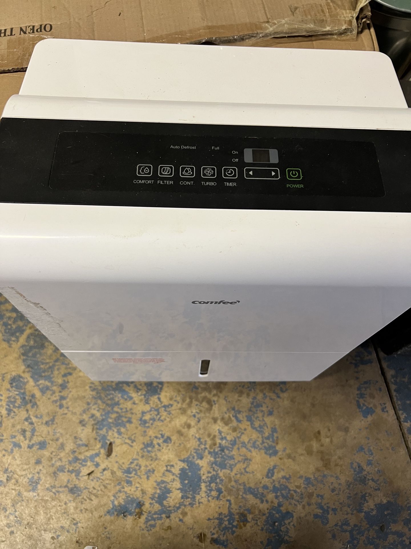 Dehumidifier 