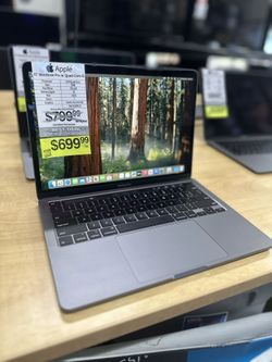 HUGE CHRISTMAS SALE 13" MACBOOK PRO RETINA TOUCH BAR 1.4 I5 16GB RAM 1TB SSD 2020